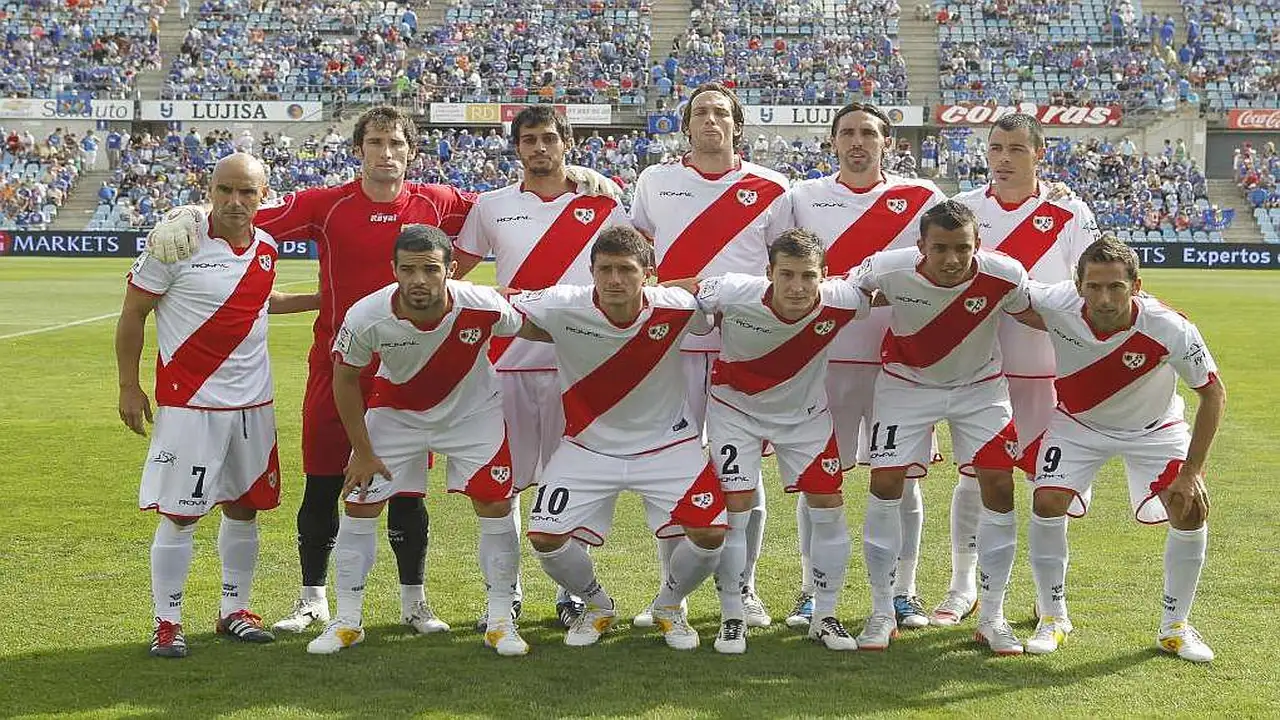 شوط أول سلبي بين رايو فاليكانو وستراسبورج في نصف نهائي دوري المؤتمر الأوروبي